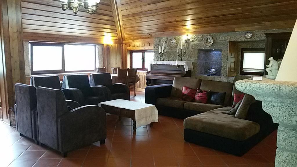 בית הארחה ויירה דו מיניו 	Quinta Da Penela מראה חיצוני תמונה