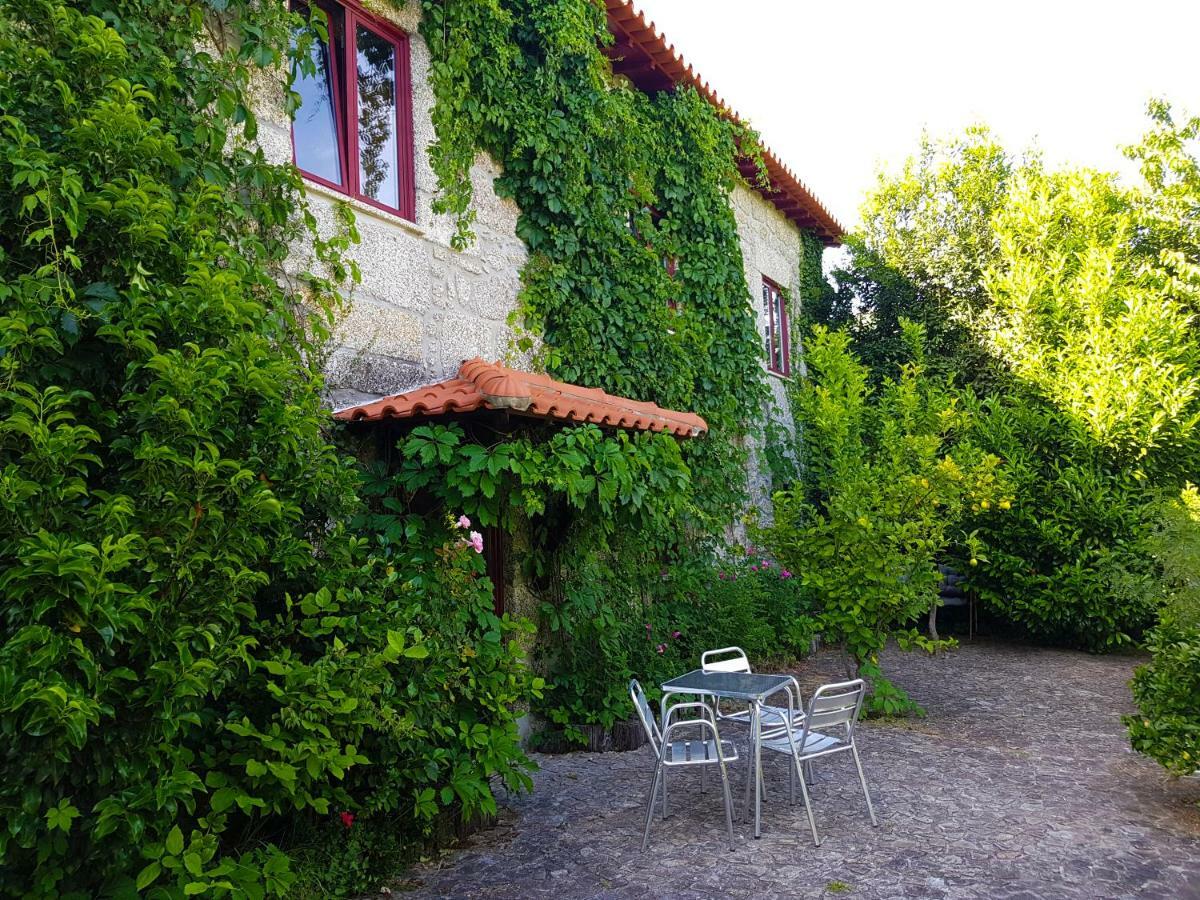 בית הארחה ויירה דו מיניו 	Quinta Da Penela מראה חיצוני תמונה