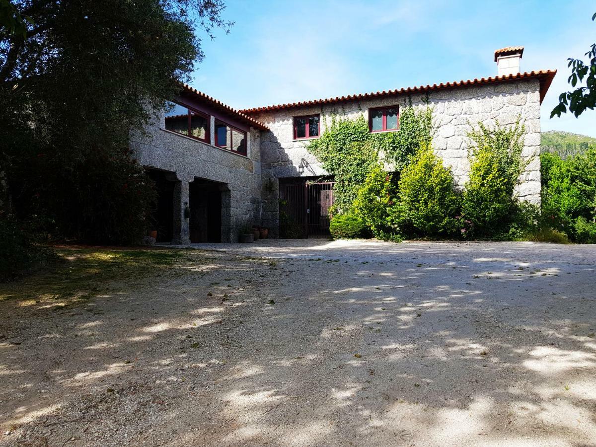 בית הארחה ויירה דו מיניו 	Quinta Da Penela מראה חיצוני תמונה