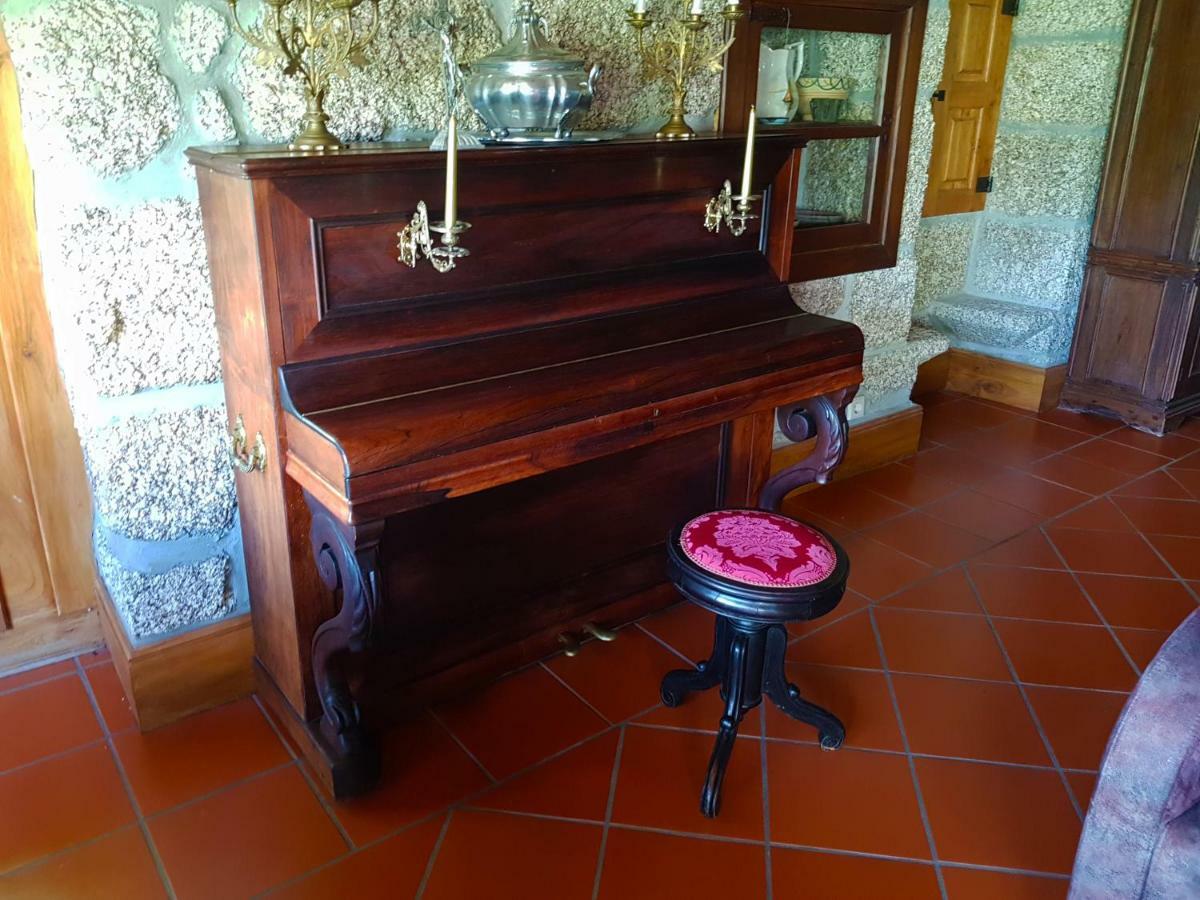 בית הארחה ויירה דו מיניו 	Quinta Da Penela מראה חיצוני תמונה